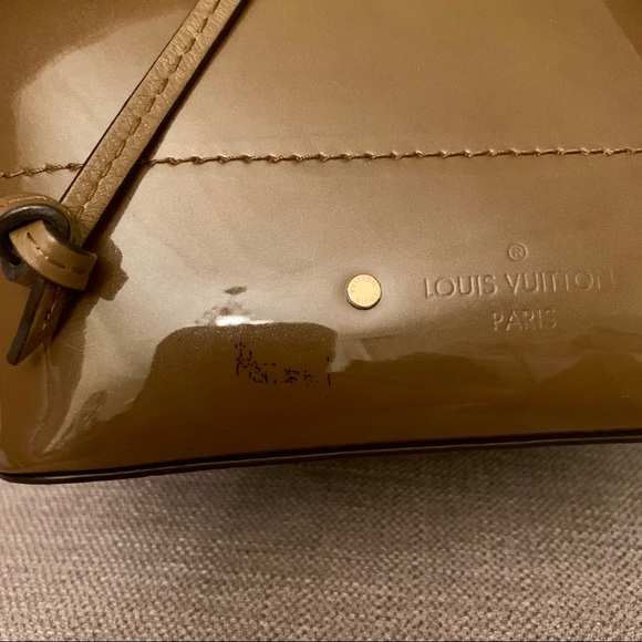 SOLD! Louis Vuitton Hot Springs Backpack!🖤. - Picture 2 of 8